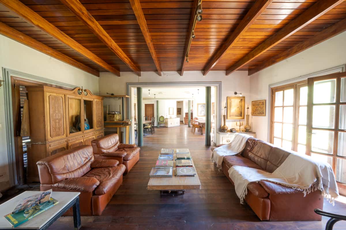 Residencia sobre Av. Lisboa · Vista al Golf