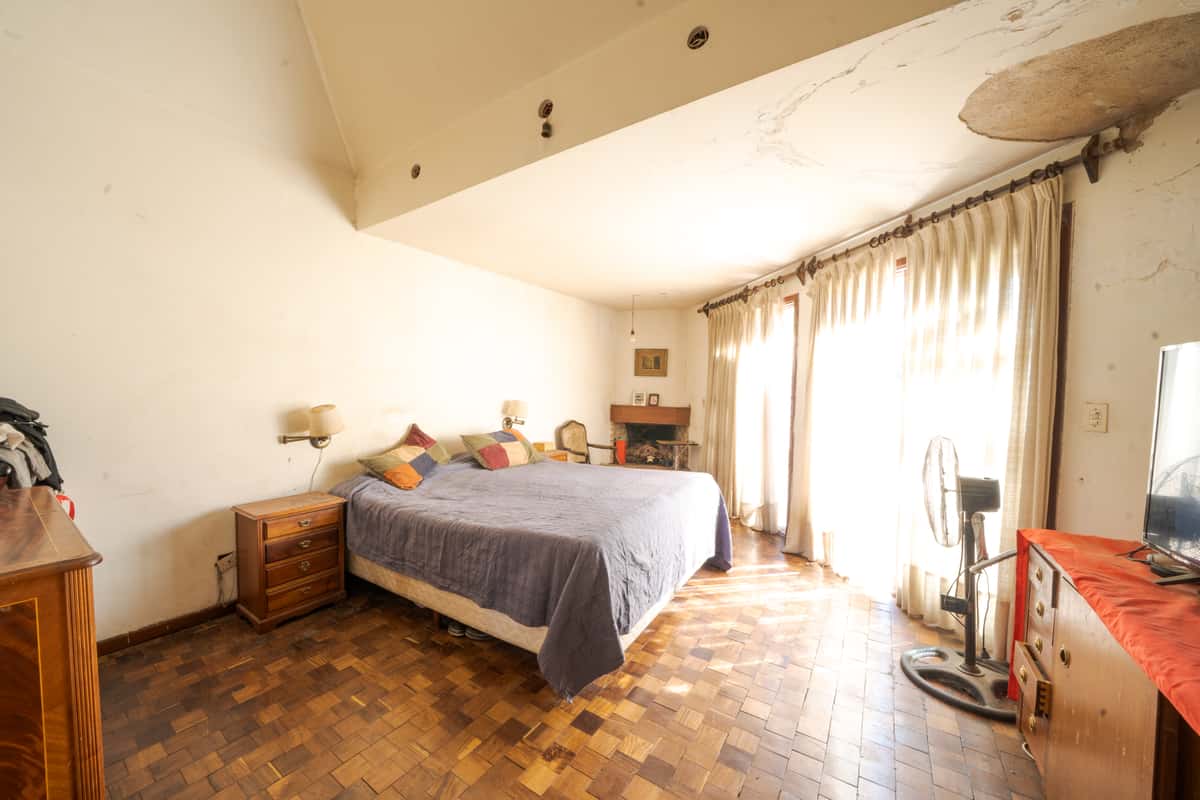 Residencia sobre Av. Lisboa · Vista al Golf