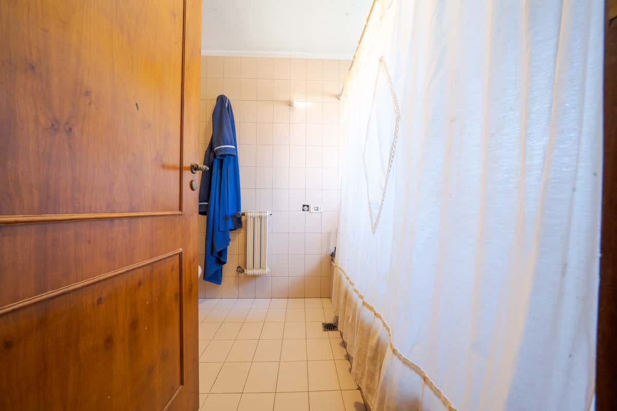 Residencia sobre Av. Lisboa · Vista al Golf