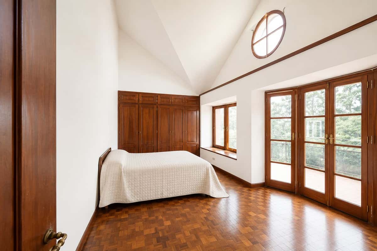 Residencia sobre Av. Lisboa · Vista al Golf